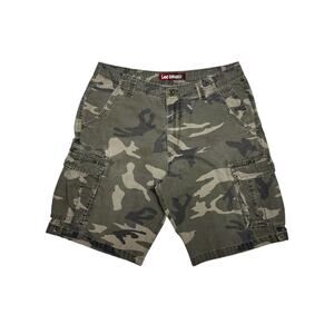 Lee Dungarees Camo Cargo Shorts Men’s Size 34 (Measured)